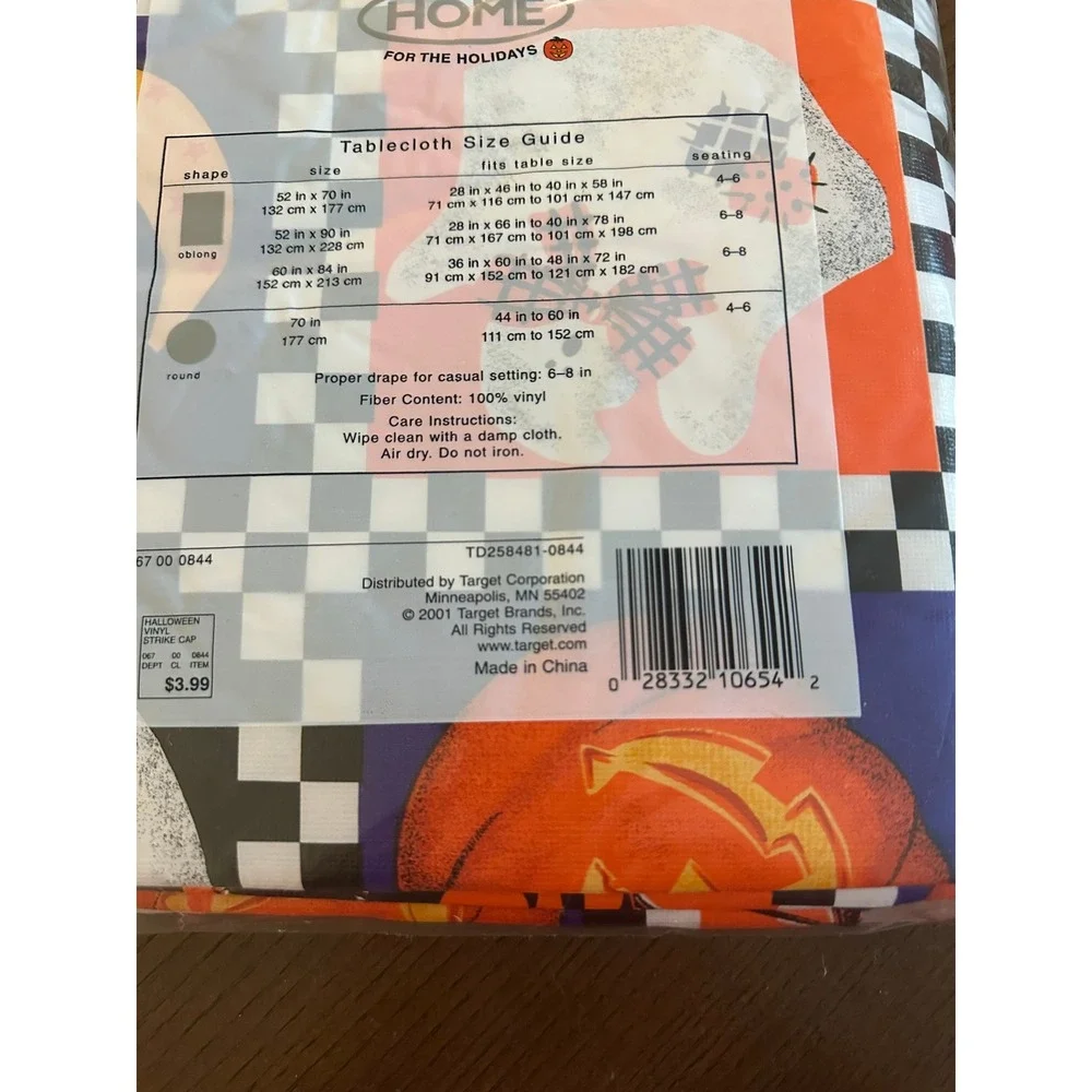 NOS Home For The Holidays Halloween Vinyl Tablecloth Oblong 52x90 Target 2001
